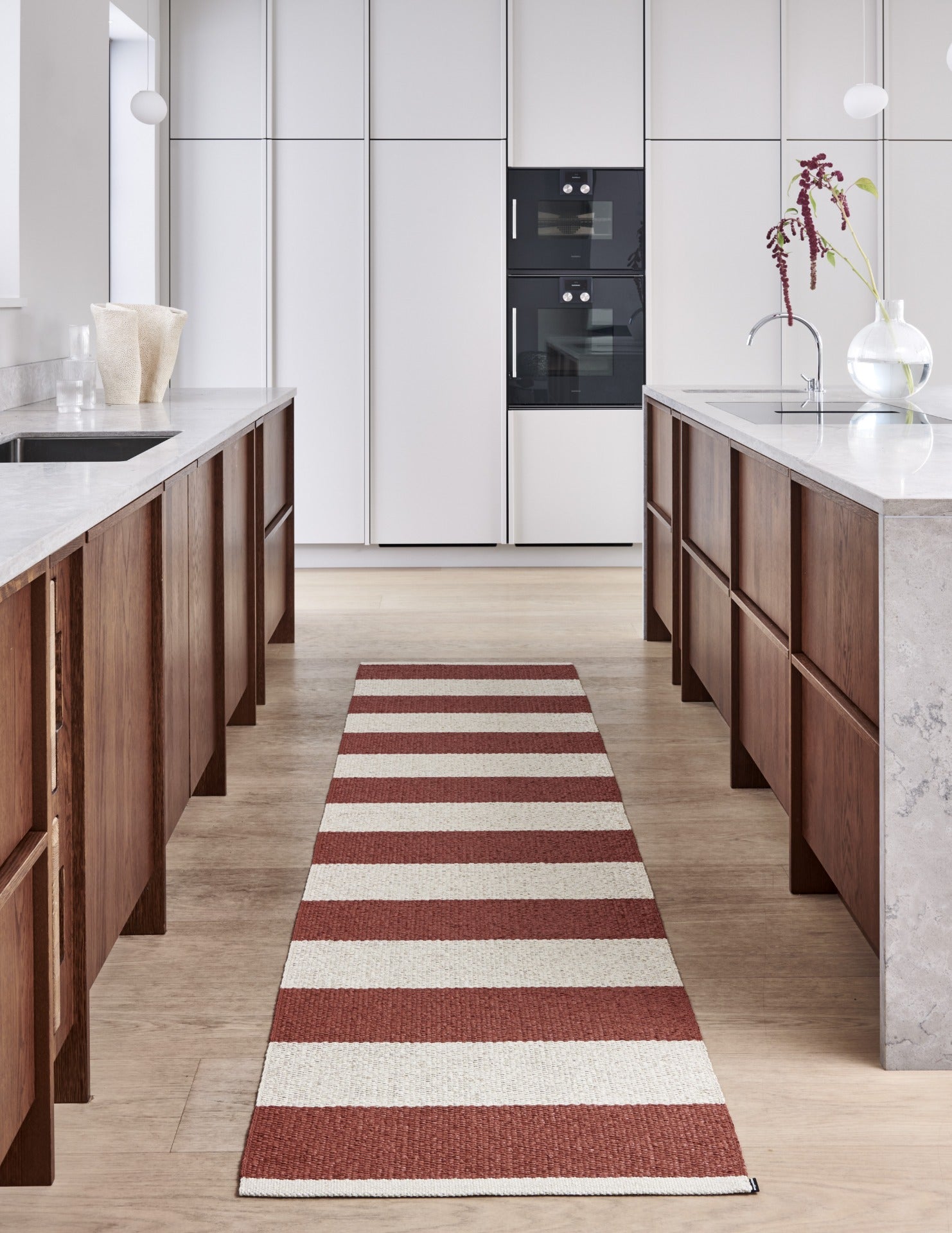 BOB Striped Rug, Swedish-Made - Pappelina