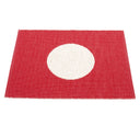 Picture of Röd Pappelina matta VERA SMALL ONE Red/Vanilla 70 x 90 cm / 2 ¼' x 3'