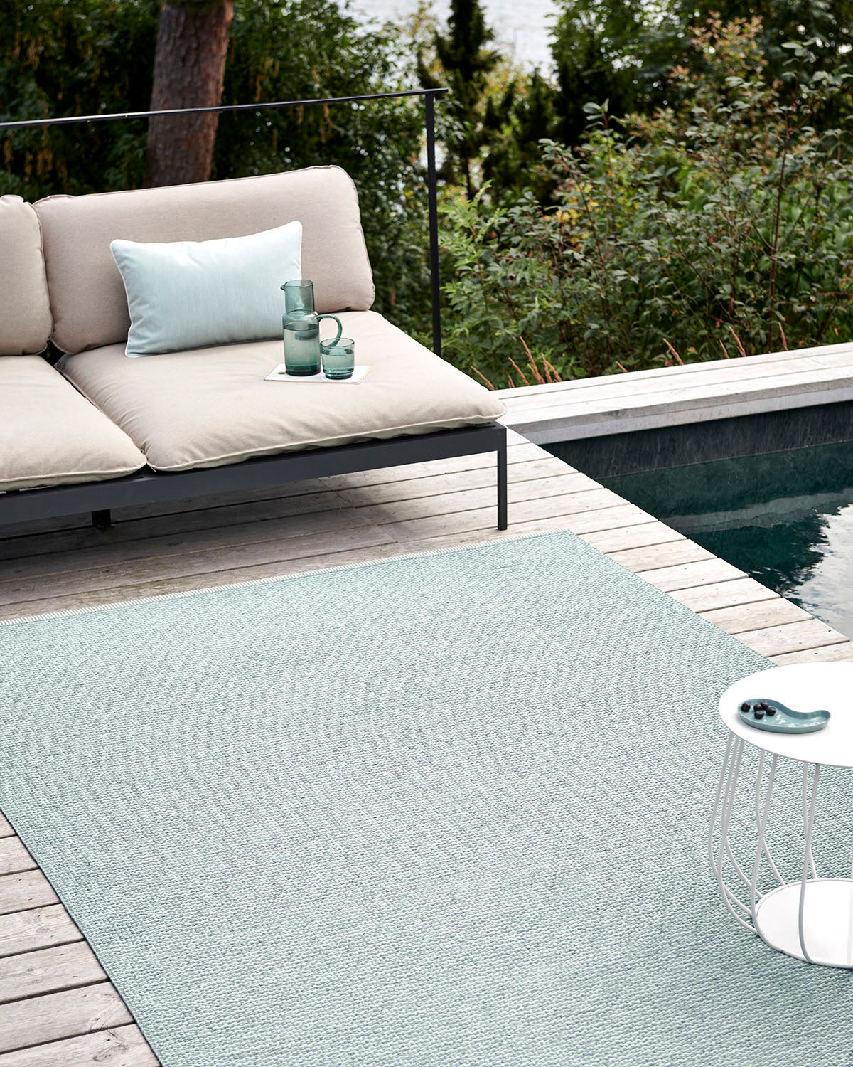 MONO Haze – Pappelina