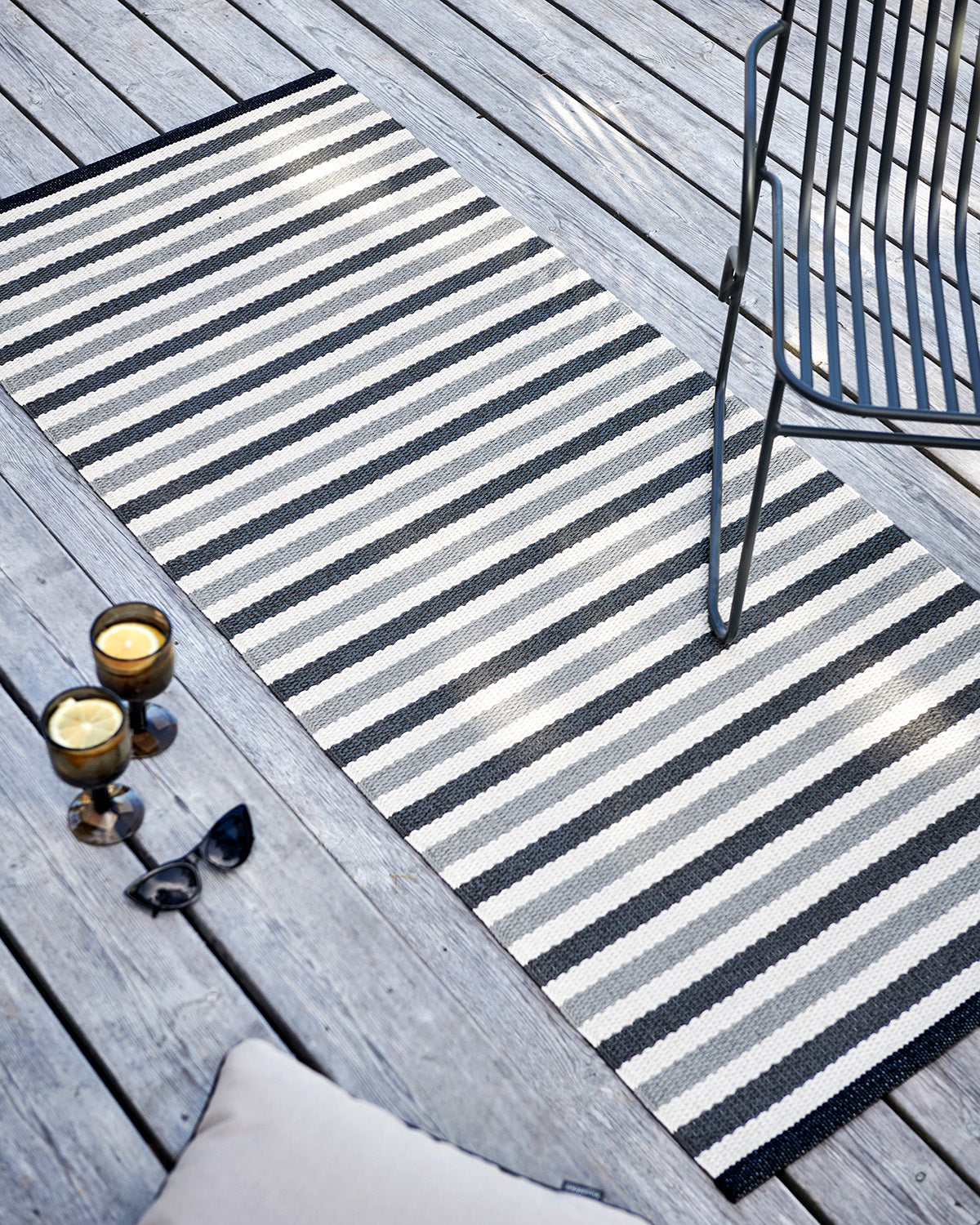 TEO Warm Grey - Area Rug – Pappelina