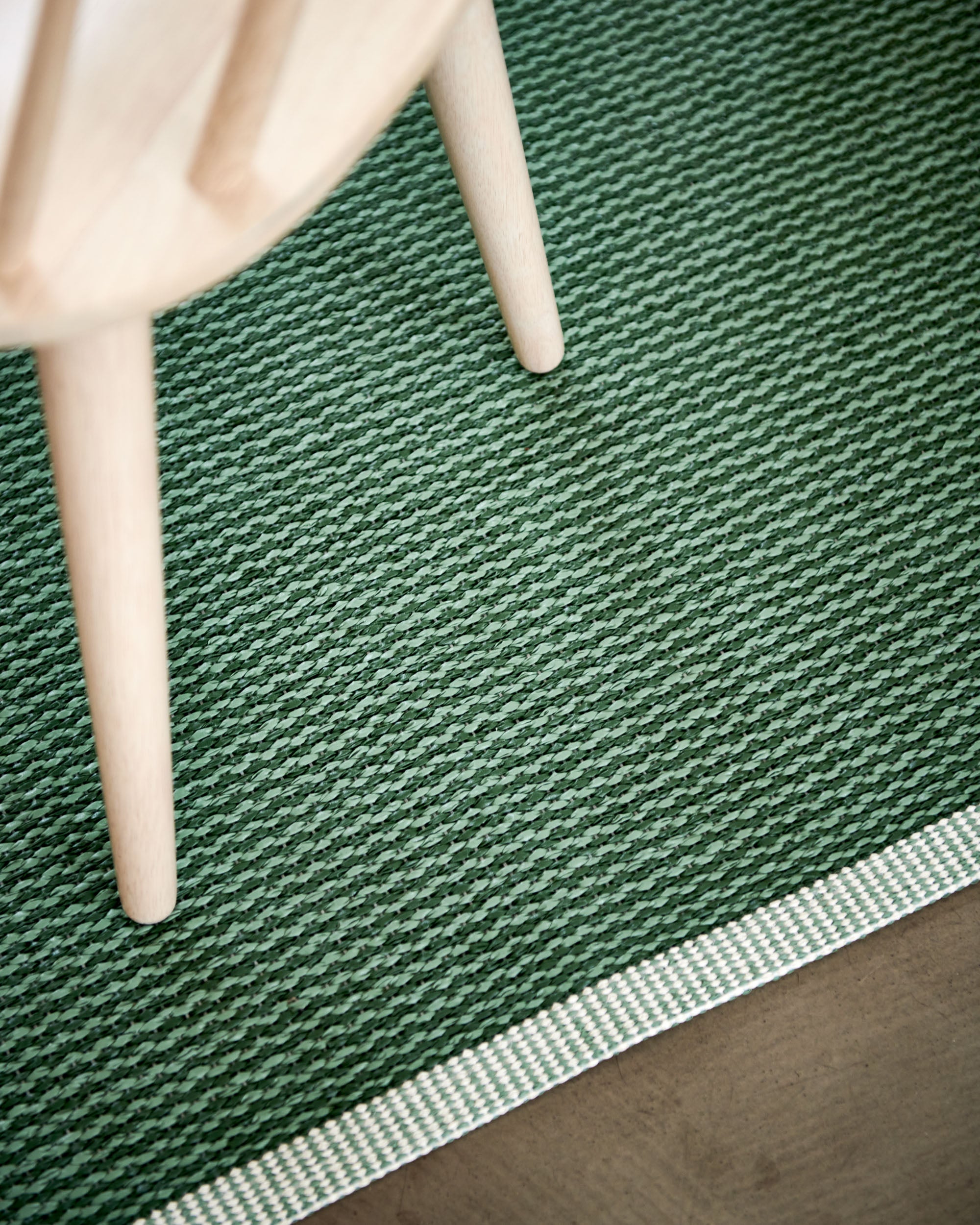 MONO Leaf - Runner Rug – Pappelina