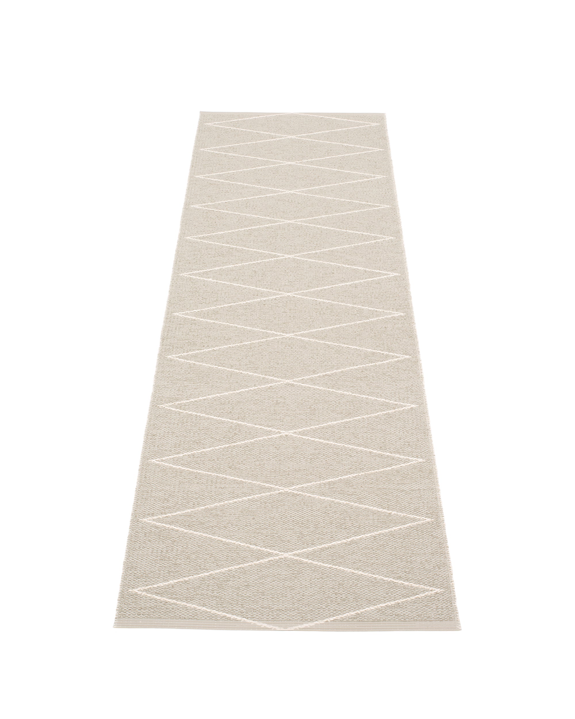 Buy MAX from Pappelina online - A modern rug with timeless design